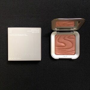 R.E.M. Interstellar Highlighter Topper — Miss Jupiter — REM Beauty